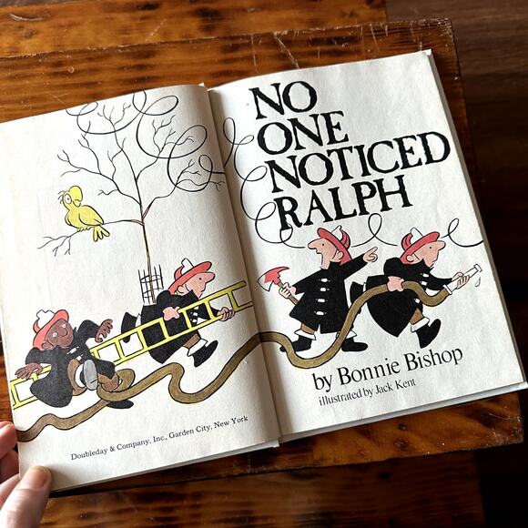 Vintage 1979 No One Noticed Ralph Hardcover Book - Picture 3 of 11